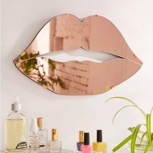 Urban Outfitters Rose Gold Lips Mirror